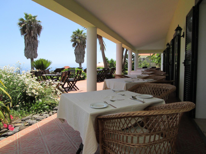 Food & Drinks 5, Quinta Alegre, Calheta