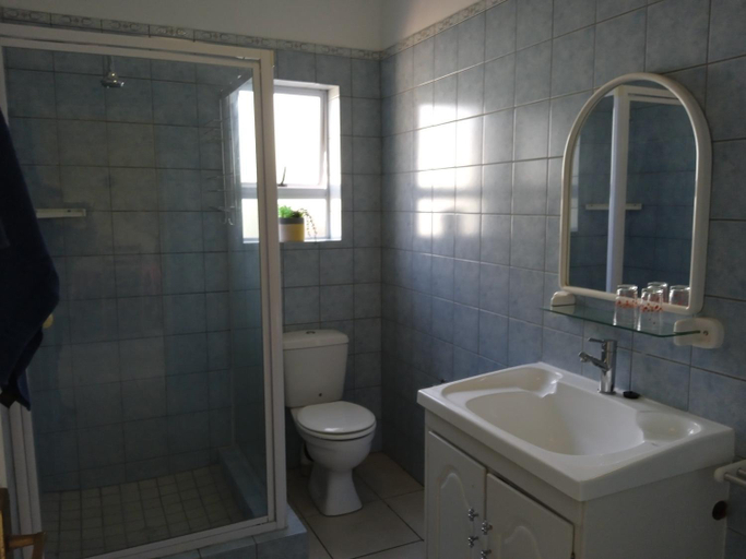 Bathroom 4, Carmel Huys, City of Cape Town