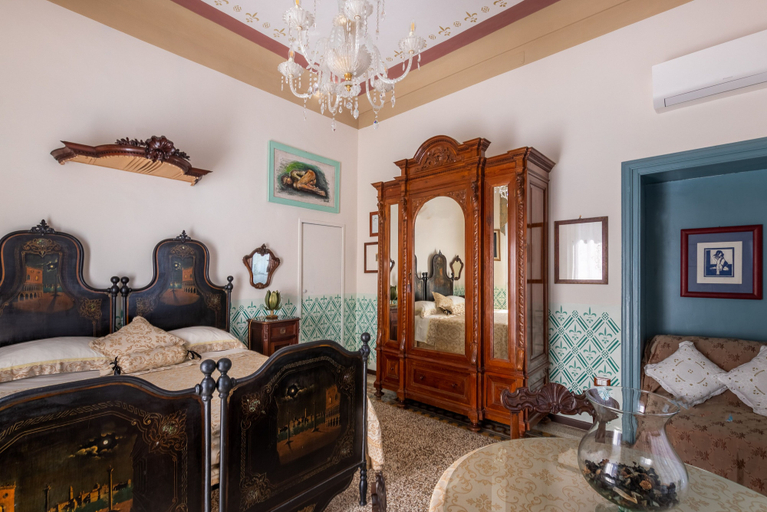 Bedroom 2, Villa Nicolaci-Liberty suites Noto, Syracuse