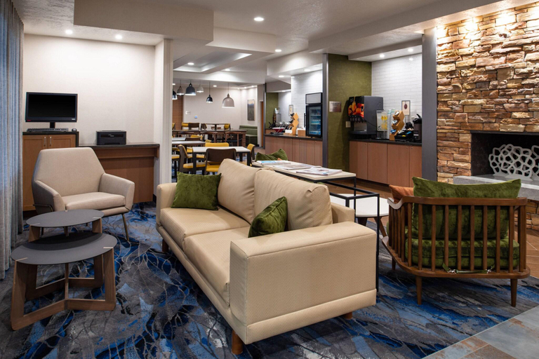 Public Area 2, Fairfield Inn Suites Beloit, Rock