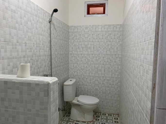 Bathroom 4, Salsabila Homestay One, Lombok