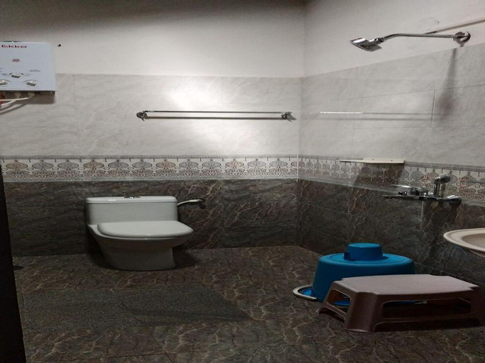 Bathroom 6
