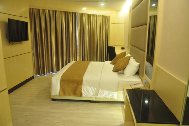 Bedroom 15