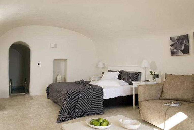 Bedroom 3, Icons, South Aegean