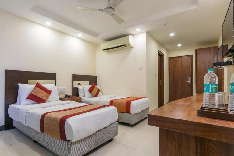 Others 2, Staybook FabStays South Delhi, Delhi