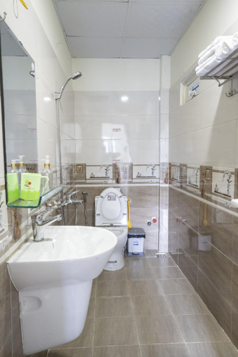 Bathroom, Cloud River Homestay, Đà Lạt