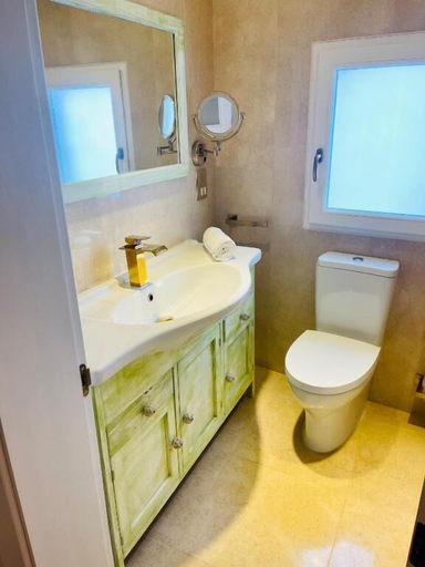 Bathroom 4, The Red Farm Relais & Spa