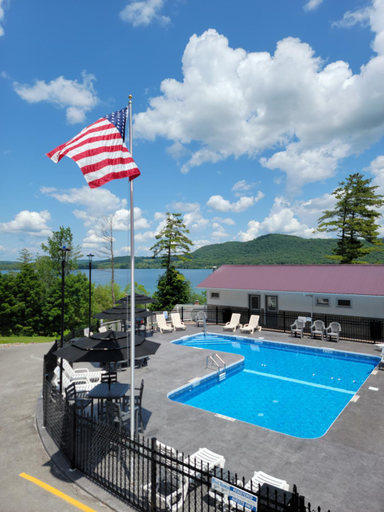 Others 4, Lake 'N Pines Motel, Otsego