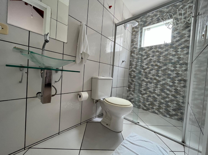 Bathroom 3, Pousada Canario Azul, Bombinhas