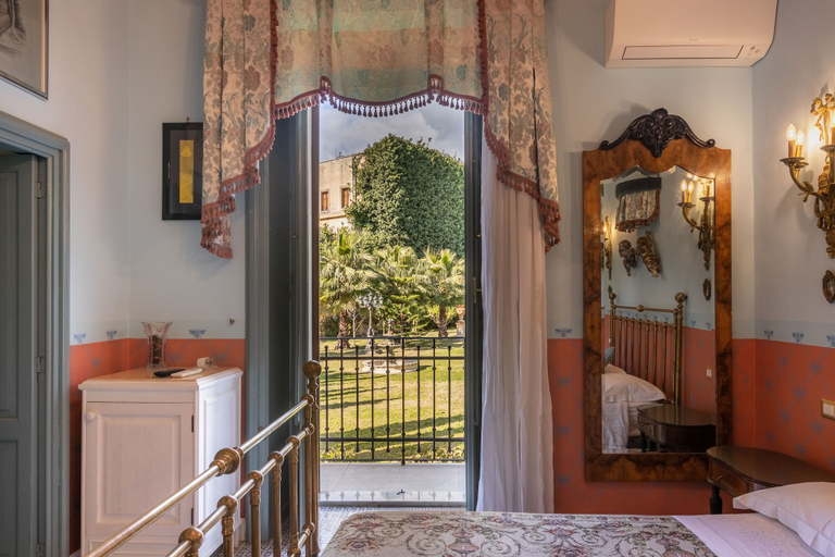 Bedroom 4, Villa Nicolaci-Liberty suites Noto, Syracuse