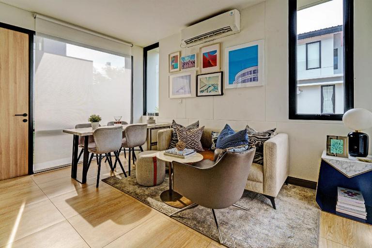 Public Area 1, OYO Life 92719 Rolling Hills Residence Karawang, Karawang