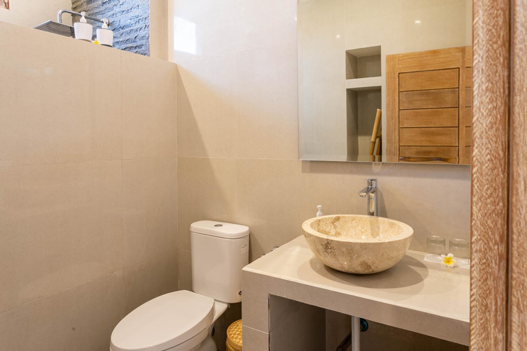 Bathroom 5