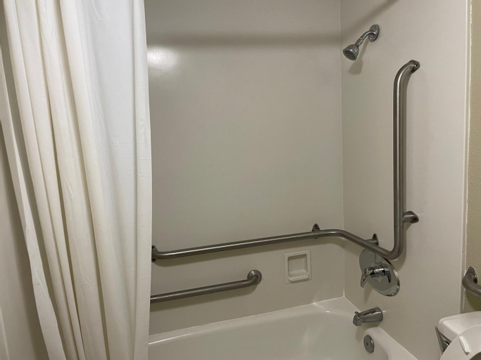 Bathroom 3