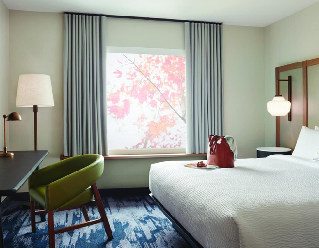 Bedroom 3, Fairfield Inn & Suites by Marriott Helen, White