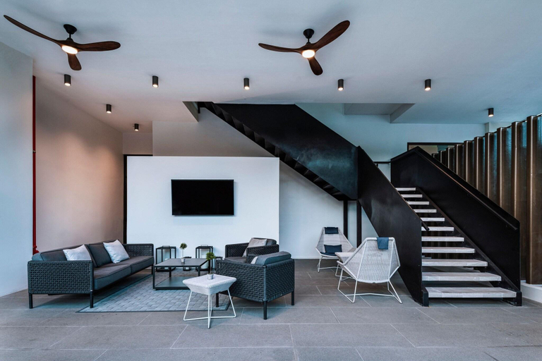Public Area 4, The BRIX, Autograph Collection
