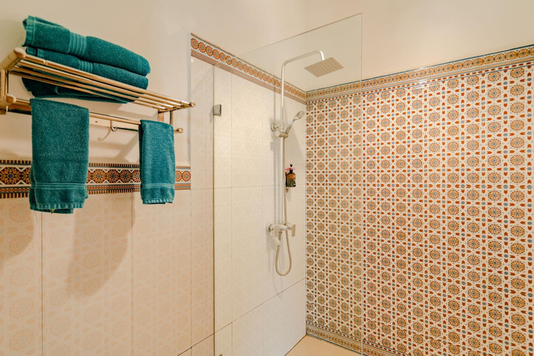 Bathroom 5, Kendwa Rocks Hotel, Kaskazini 'A'