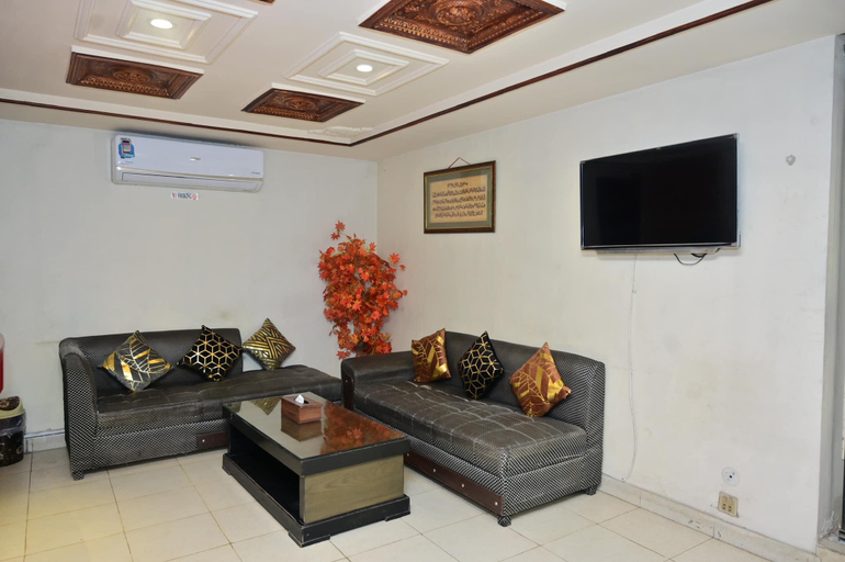 Public Area 2, Hotel Gate Way Faisalabad, Faisalabad