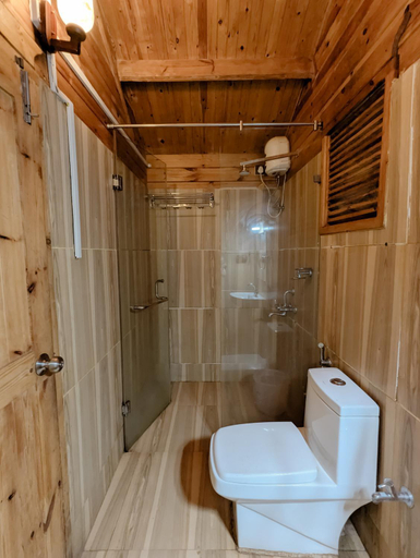 Bathroom 4, Greenland cottage, North Goa