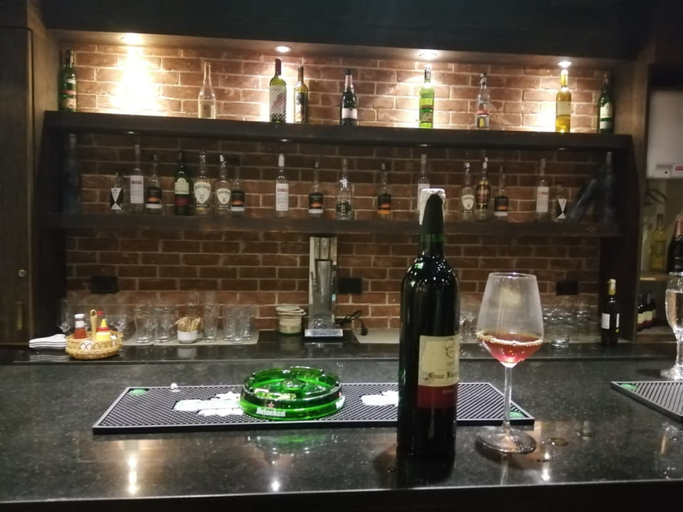 Food & Drinks 5, Panacea Suites Hotel, Alexandria