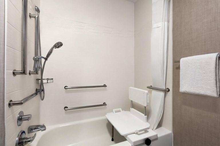 Bathroom 5, Residence Inn by Marriott Vacaville, Solano