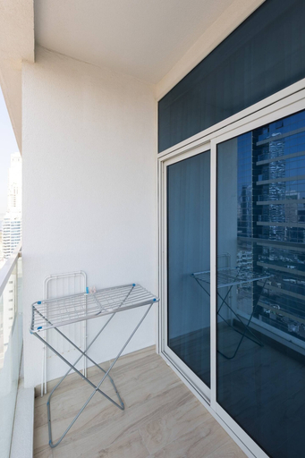 Others 5, Bright 1BR sea view and balcony, Dubai