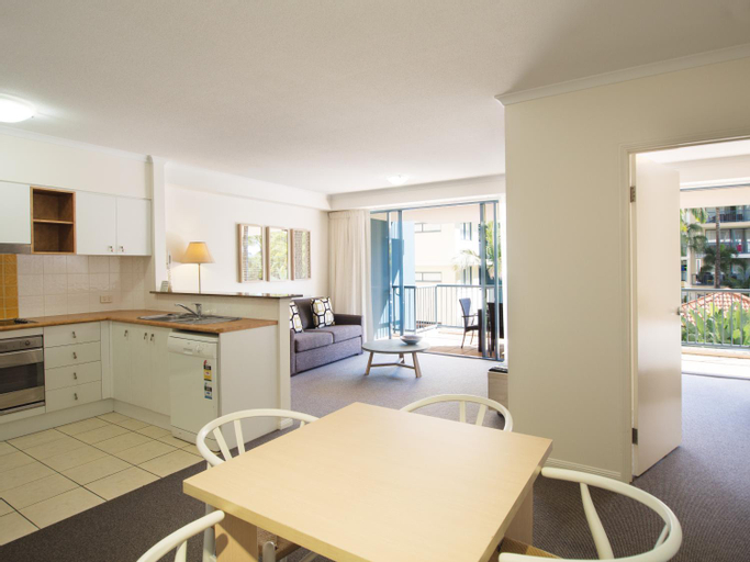 Dining Room 7