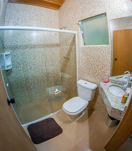 Bathroom 2, Pousada Vale do Horizonte, Camanducaia