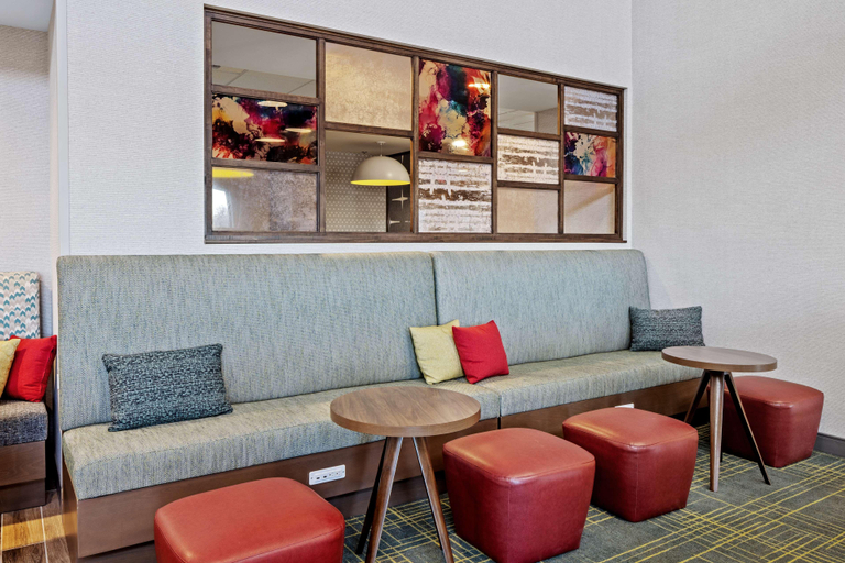 Public Area 3, Hampton Inn & Suites Cincinnati West, Hamilton