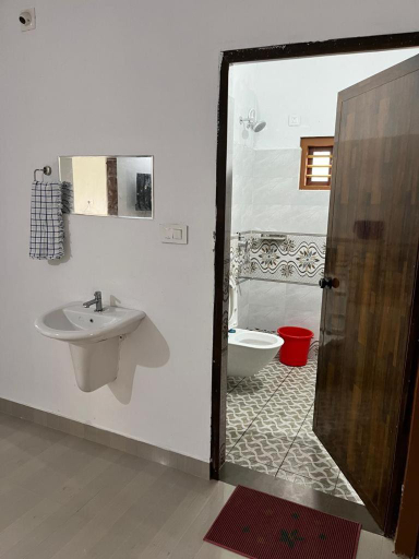 Bathroom 4, Biriyomz Residency, Wayanad