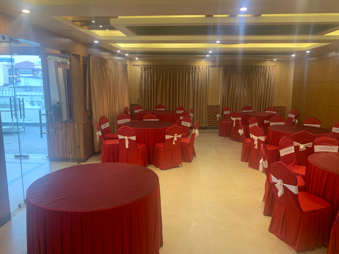 Food & Drinks 5, Hotel Kailash Kutee, Bagmati