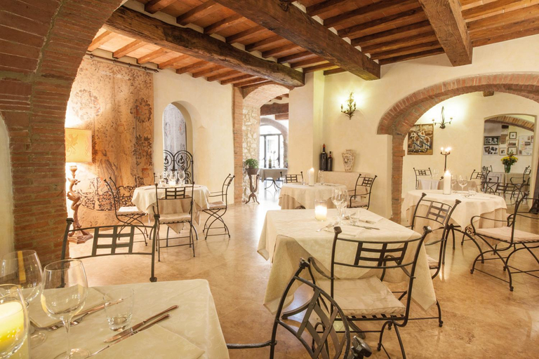 Food & Drinks, Castello Delle Serre, Siena