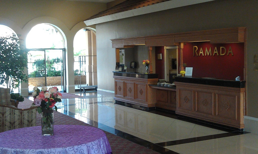 Public Area 2, Ramada by Wyndham Fresno North, Fresno