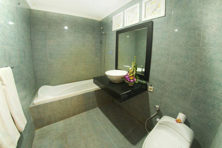 Bathroom 5