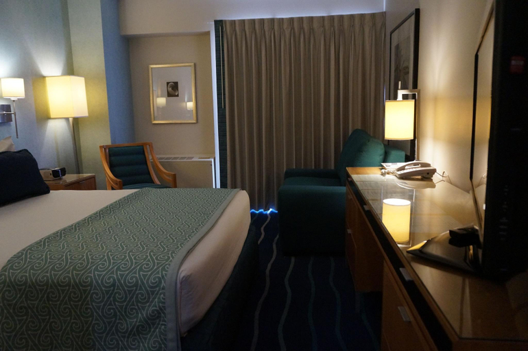 Bedroom 3, Ala Moana Hotel By Lsi Resorts, Honolulu