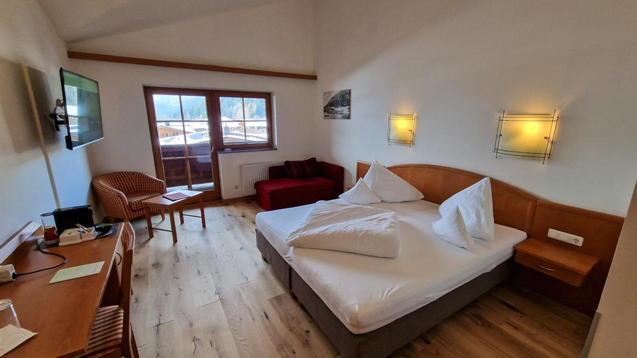 Bedroom 9