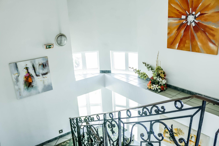 Public Area 2, Tchero Hotel, Wouri