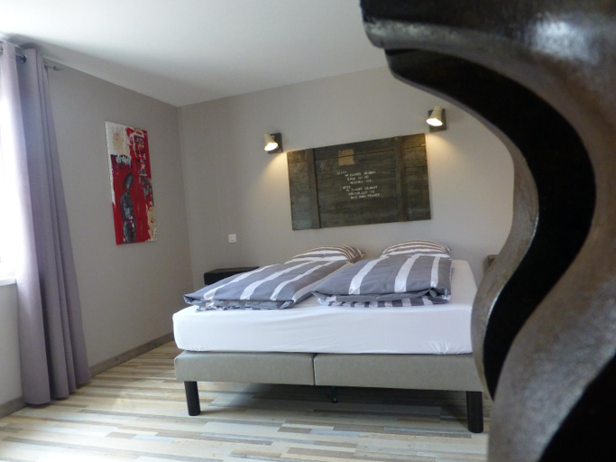 Facilities 5, L’Ete en Novembre, Bas-Rhin