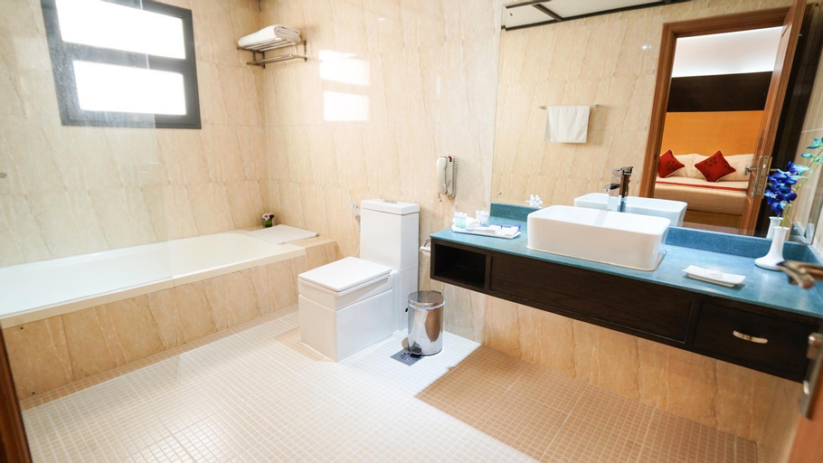 Bathroom 9
