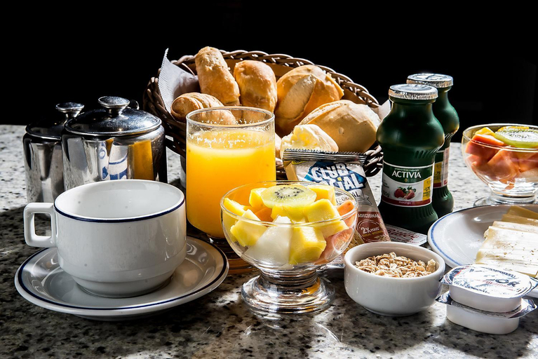 Food & Drinks, Classe A Motel, São Paulo