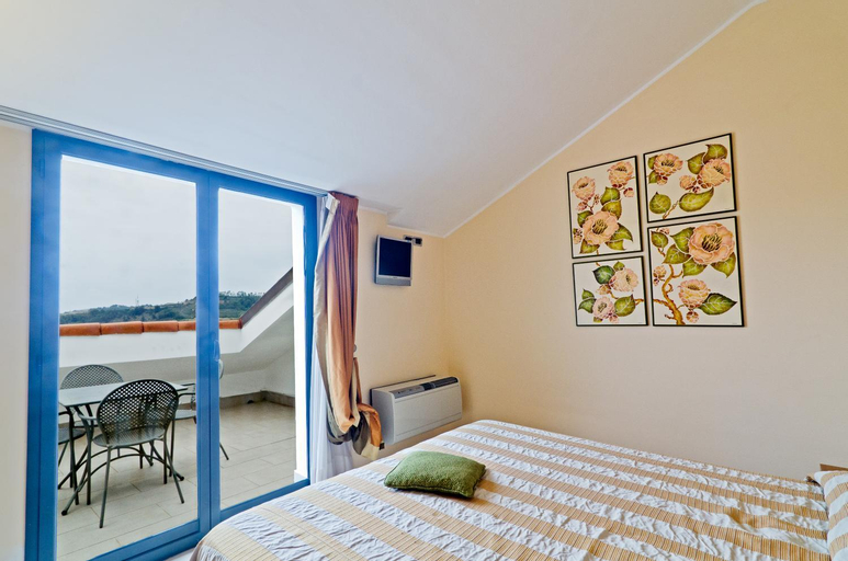 Bedroom 6
