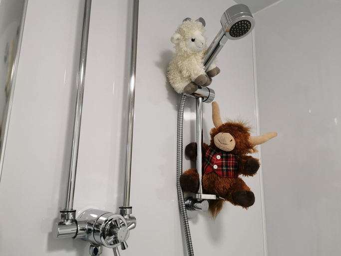 Bathroom 5, Morag's Lodge - Hostel, Highland