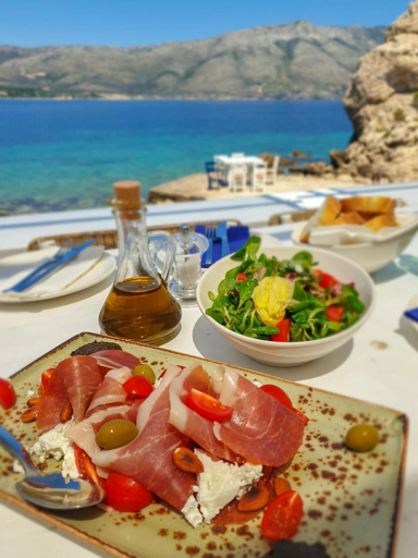 Food & Drinks, Eco Sunshine Apartments Lumbarda, Lumbarda