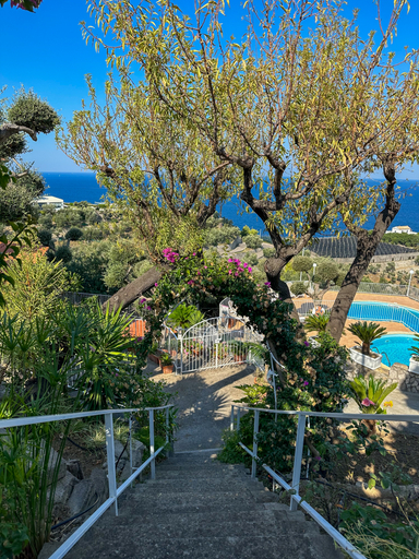 Exterior & Views 2, Hotel Villa Lubrense, Napoli