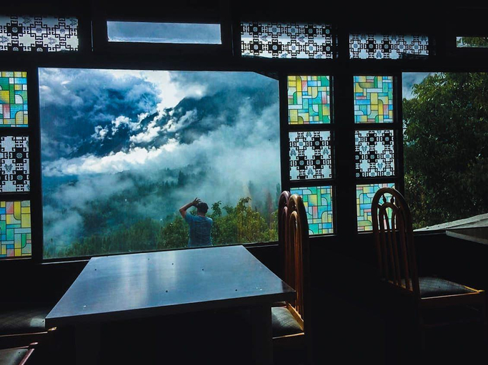 Others 5, Hotel Blue Moon, Northern Areas