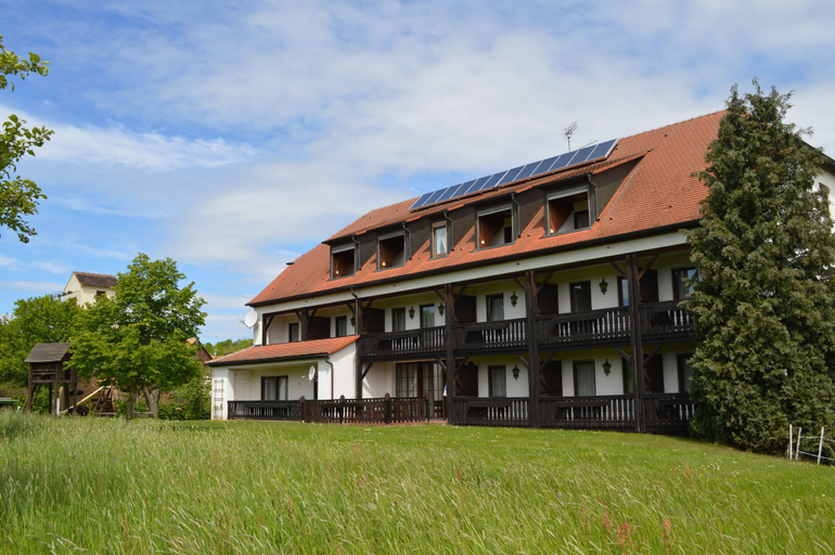 Exterior & Views 5, Gasthof-Pension Grüne Au, Neustadt an der Aisch-Bad Windsheim