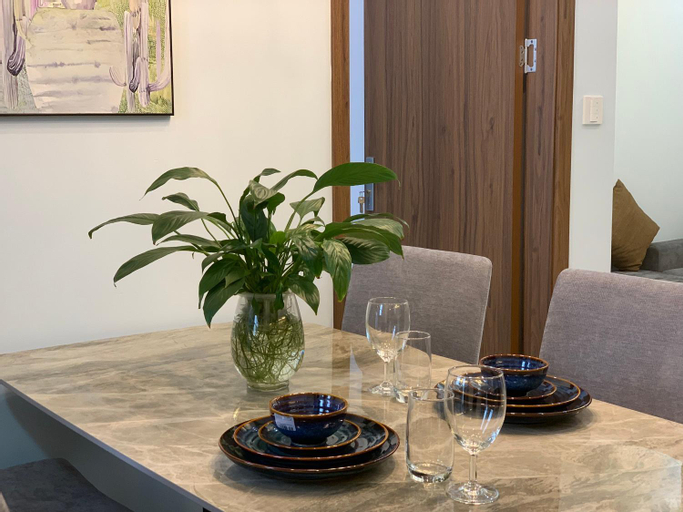 Dining Room 18