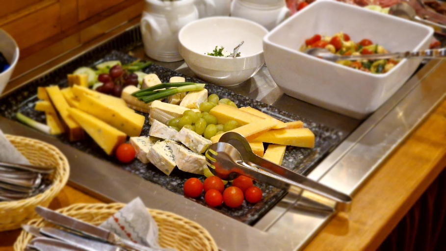 Food & Drinks 5, Das Alpin - Hotel Garni/Guesthouse, Kufstein
