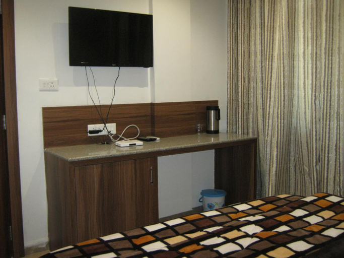 Bedroom 2, Hotel Navaratan Palace, Ajmer