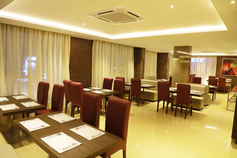 Food & Drinks 5, AVENUE HOTEL , Kancheepuram