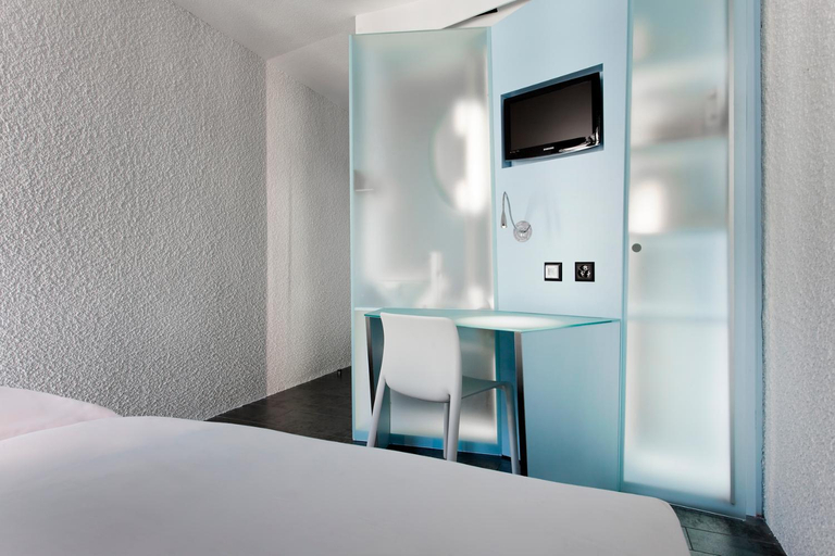 Bedroom 3, Hotel Cristal, Genève